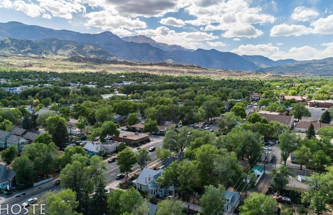 Chic Boutique Wine + Mtns Walk Everywhere - Foto 28