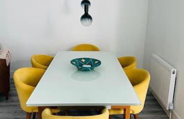 Stunning huge openplan 2Bed flat - Photo 8