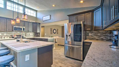 Modern El Paso Home with Backyard and Fire Pit! - Foto 3