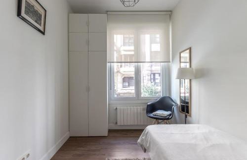 Prime Location Bilbao | 4BR, 2BA & Parking - Foto 19