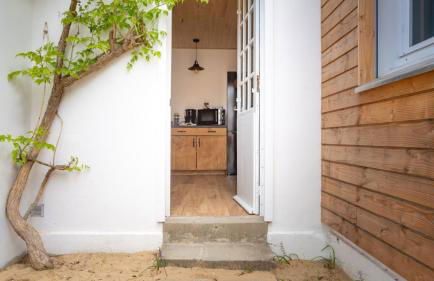 Ravissante maison 300 Mètres de la plage - Photo 16