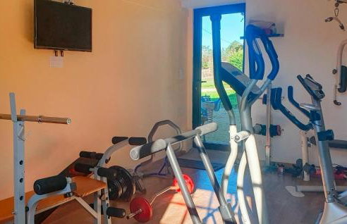 Nice Home In Église-Neuve-D'issac - Foto 19