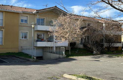 T2 quartier Mermoz, 2 places de parking privées - Foto 20