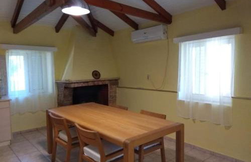 Ευχάριστο σπίτι με ωραίο κήπο - Foto 6