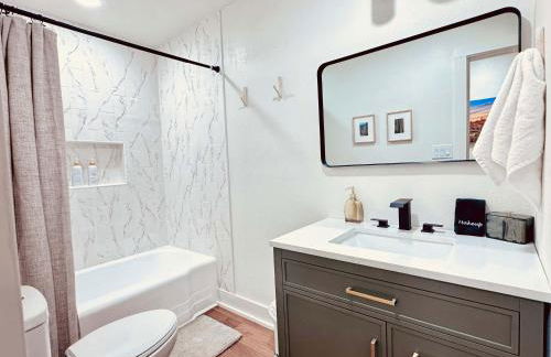 Southwest x Southeast 3BR 2BA - Foto 26