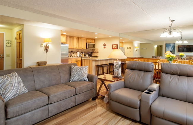 Trails End Condos by CRMR - Foto 16