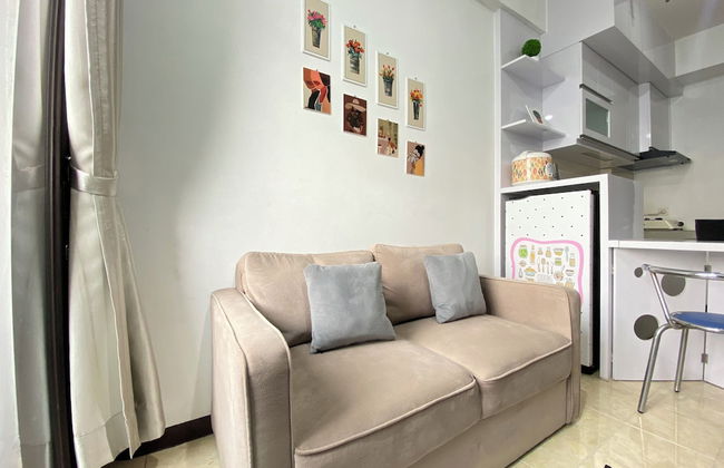 Homey 2Br Furnished Apartment At The Edge Bandung - Photo 10