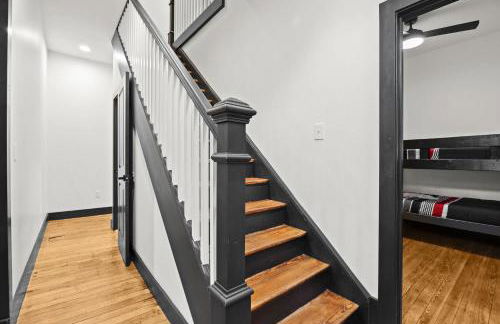 Unique Black Home in the Heart of Shelby Park - Foto 34