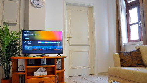 Zentral und großzügig Wohnen - Smart-TV mit streaming Apps - 1 bis 4 Personen - Küche mit Bar - kostenlose Parkzone - Foto 3