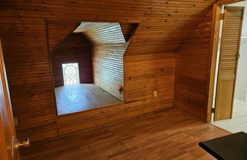 Renovated attic apartment - Foto 16