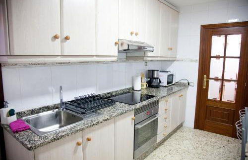 Céntrico exterior amplio 110 m. - Photo 10