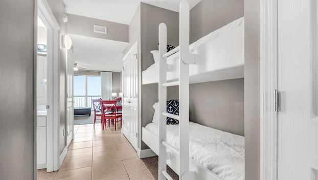 Celadon 304 - Photo 4, Room