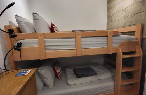 Plein Soleil 3 bedroom apartment with stunning mountain views - Photo 21