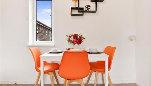 Centrally Located Apt with Parking - Foto 5