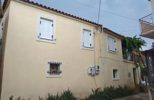 Ευχάριστο σπίτι με ωραίο κήπο - Foto 3