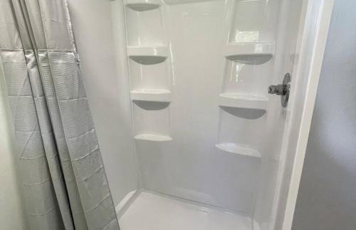 Cozy Cottage on Indian Lake with AC - Foto 21