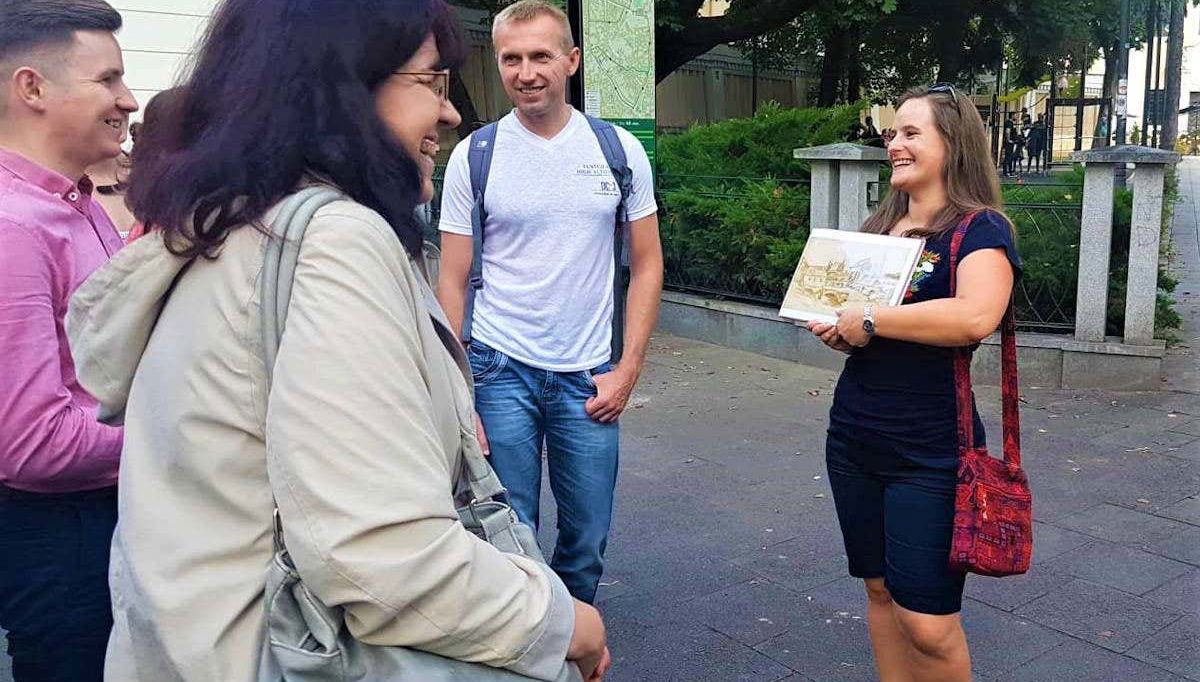 Free tour por Vilna - Foto 2, Atendiendo a las explicaciones del guía