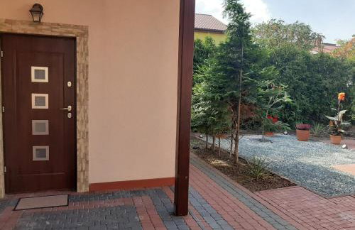 Apartamenty na przedmieściach RADZYMINA z prywatnym parkingiem i ogrodem FAKTURA - Foto 39