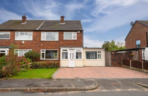 City SuperHost Lovely 3 bed Wythenshawe Home - Foto 15