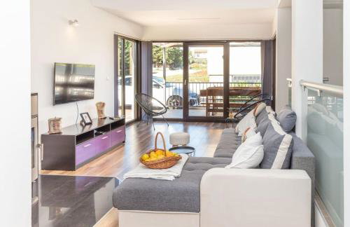 Villa Maslina with private pool on quiet location - by TA Leut Agency - Foto 27