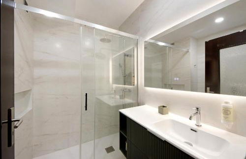 Station 54 - Photo 19