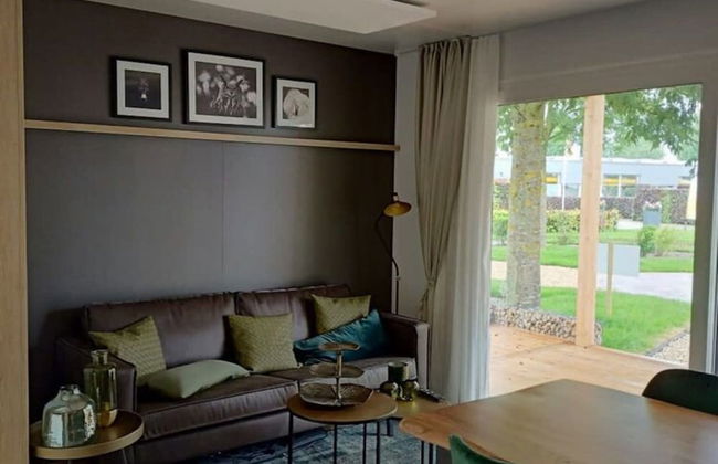 Nice Chalet With Terrace, 9 km From Maastricht - Photo 3