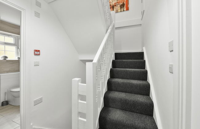 Rochfords Serviced House with 5 Bedrooms - Foto 41