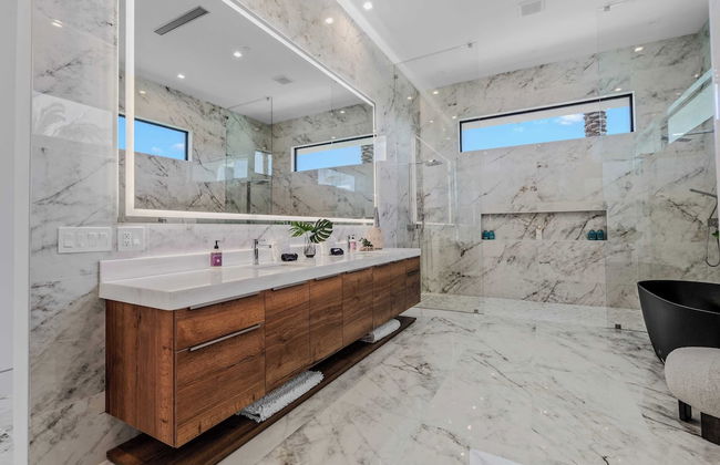 Sleeps 17 Pool & Pickleball Sun-kissed Desert Escape Bravo Villa #1 by Avantstay - Foto 28