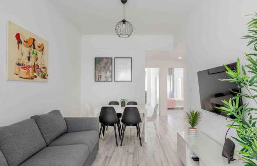 Lovely 3-bedroom condo w/ free parking on premises - Foto 5