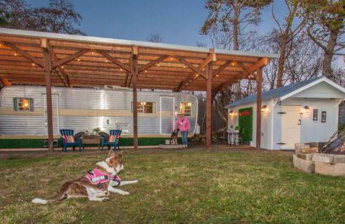 Beach Get Away Fabulous Vintage Trailer - Foto 1