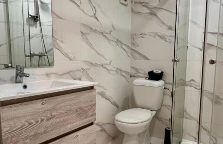 La Casita del Escorial -Nueva reforma Tranquilidad y jardín privado - Foto 21