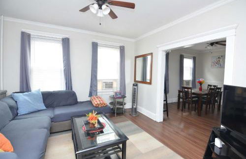 Cozy Beds with Parking, Laundry - Near RU, RWJ, NJ Transit - Foto 1