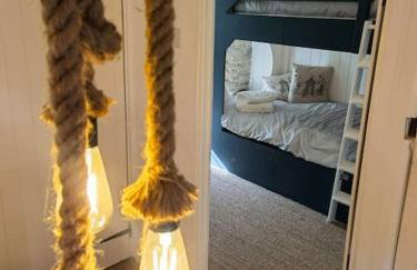 Brynglas Cottage with Hot Tub, Anglesey. - Foto 52