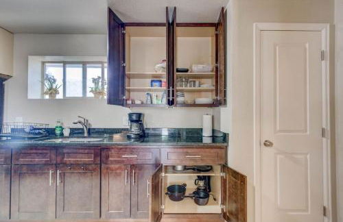 7min light rail walk Royal Blue Lakewood Retreat - Foto 8