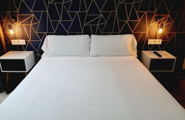 Hostal Laia by gaiarooms - Foto 14