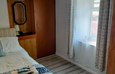 The Beach House Annalong Cosy beachview cottage - Photo 15