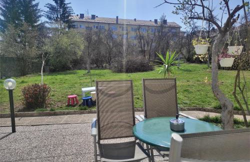 House in center of Gospic with big garden - Photo 10