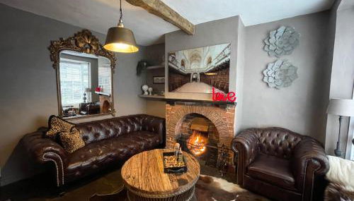 Entire Georgian luxury house - 3 Storey- High St Henley-in-Arden -Two bedrooms-Sleeps 4 people Close to Stratford upon Avon - Warwick - Solihull - NEC - Foto 5