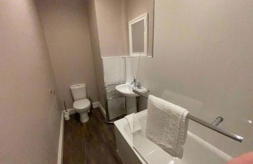 Great Location 2 Bed West End Flat - Foto 29