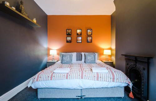 Spacious Modern Chester Home - Great Location - Photo 52