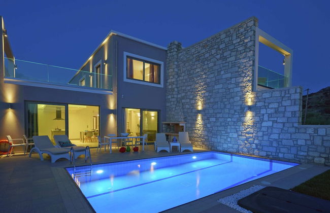 Villa in Plakias Near Beach & Pool - Foto 1