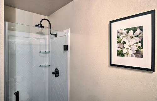 Elegant Mountain-View Condo Less Than 1 Mi to Lifts! - Foto 13