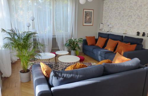 La Maison de la Douce Heure, 4 appartements climatisés avec jardin au centre ville proche des Thermes - Foto 5