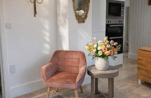 Heron Stays Bath- Boutique Period Properties, 7 Bedrooms, Parking for 4 Cars, Just 3 Miles to Bath Central, Sleeps 15 - Foto 2