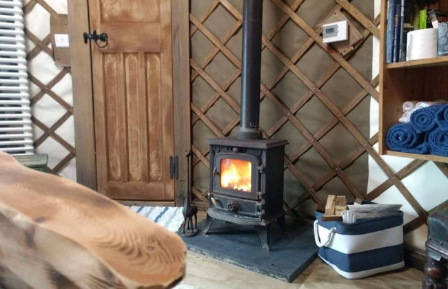 Bembridge Harbour Yurt - Log Burner - Wifi - Foto 10