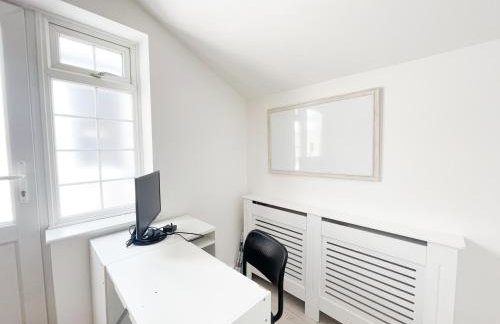 Opulent 5 bedroom Retreat with Hot tub and Entertainment - Foto 39