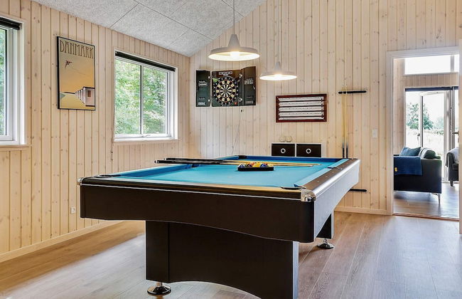 Chic Holiday Home in Hovedstaden near Sea - Foto 12