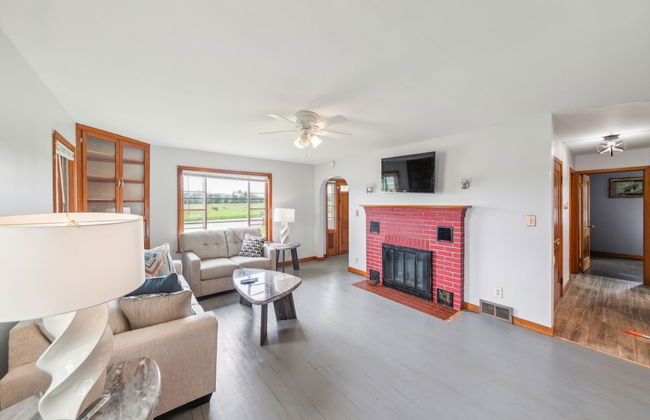 Stowe Retreat Mountain Views & Fenced Backyard by RedAwning - Foto 16