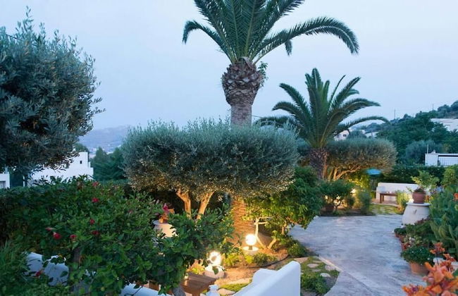 Hotel Elena - Photo 32