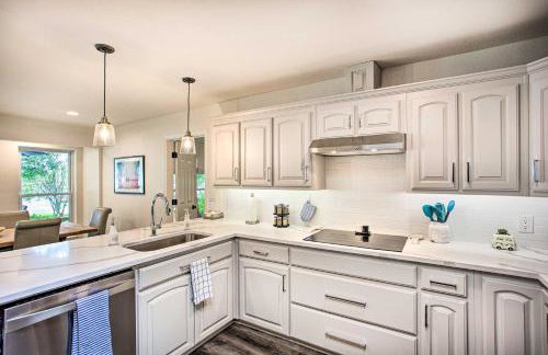 Remodeled Cedar Creek Lake Retreat with Fire Pit! - Foto 8